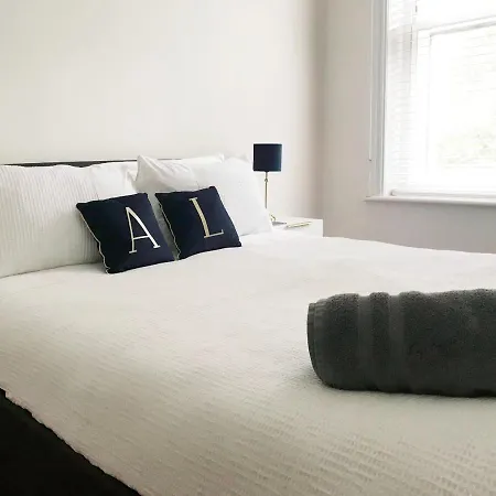 Sail Away Coastal Apartment Near Beach Parking Included Pet Friendly-2